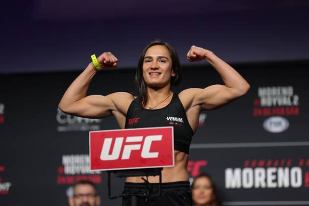 February 23, 2024, Mexico City, Ciudad de Mexico, Mexico: February 23, 2024, Mexico City, Mexico: Yazmin Jauregui of Mexico poses on the scale during the UFC Fight Night ceremonial weigh-in at CDMX Arena. on February 23, 2024 in Mexico City, Mexico. Mexico City Mexico - ZUMAe321 20240223_zsa_e321_101 Copyright: xLuisxMarin xEyepixxGroupx