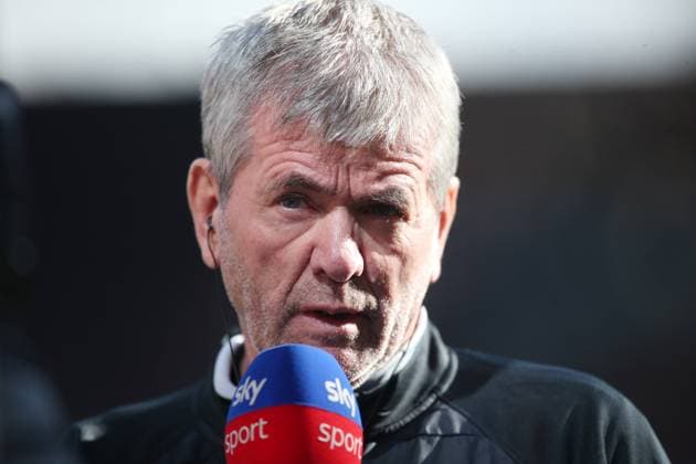 Friedhelm Funkel Trainer FC Kaiserslautern beim sky sport Interview 24 02 2024, Fußball, 2 Bundesliga, FC Kaiserslautern Karlsruher SC, 23 Spieltag, Saison 2023 24, Fritz Walter Stadion, Kaiserslautern, Deutschland, zmdz, DFB DFL regulations prohibit any use of photographs as image sequences and or quasi video FC Kaiserslautern Karlsruher SC