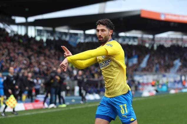 Braunschweig vs Berlin, 2 BL Braunschweig, 24 02 2024, FOOTBALL Eintracht Braunschweig vs Hertha BSC Berlin, 2 BL, Season 2023 24 Fabio Kaufmann Eintracht Braunschweig celebrates after his goal to make it 1 0 Braunschweig