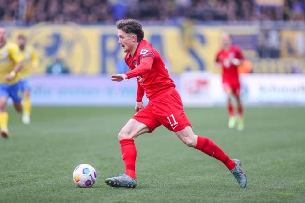24 02 2024, Soccer, 2 Bundesliga, Matchday 23, Season 2023 2024, Eintracht Braunschweig Hertha BSC, Fabian Reese Hertha BSC Braunschweig Eintracht Stadion NDS Germany xRHR PHOTO TRx Copyright: RHR-FOTOx RHR-FOTO TR