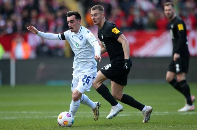 Paul Nebel 26, Karlsruher SC 24 02 2024, Soccer, 2 Bundesliga, FC Kaiserslautern Karlsruher SC, 23 Matchday, Season 2023 24, Fritz Walter Stadion, Kaiserslautern, Germany, zmdz, DFB DFL regulations prohibit any use of photographs as image sequences and or quasi video FC Kaiserslautern Karlsruher SC