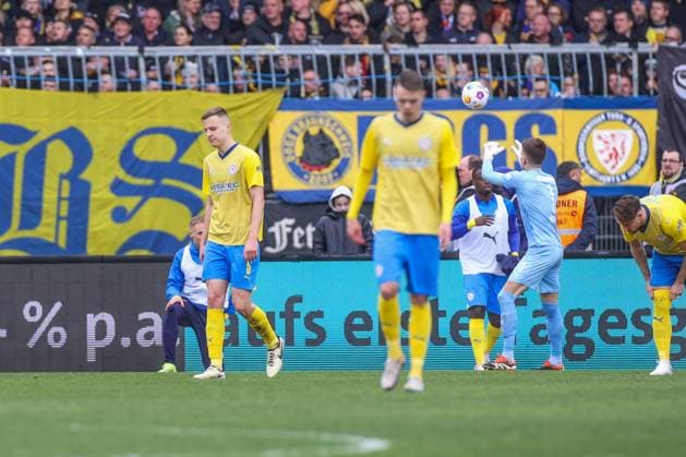 24 02 2024, Soccer, 2 Bundesliga, Matchday 23, Season 2023 2024, Eintracht Braunschweig Hertha BSC, Robert Ivanov Eintracht Braunschweig Braunschweig Eintracht Stadion NDS Germany xRHR PHOTO TRx Copyright: RHR-FOTOx RHR-FOTO TR