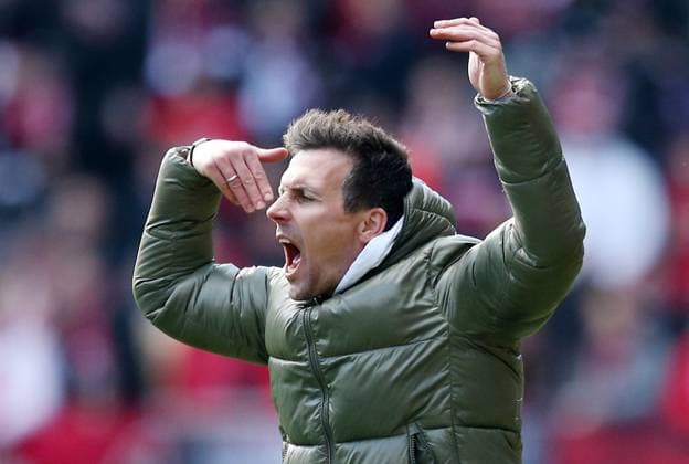 Christian Eichner Coach Karlsruher SC 24 02 2024, Football, 2 Bundesliga, FC Kaiserslautern Karlsruher SC, 23 Matchday, Season 2023 24, Fritz Walter Stadion, Kaiserslautern, Germany, zmdz, DFB DFL regulations prohibit any use of photographs as image sequences and or quasi video FC Kaiserslautern Karlsruher SC