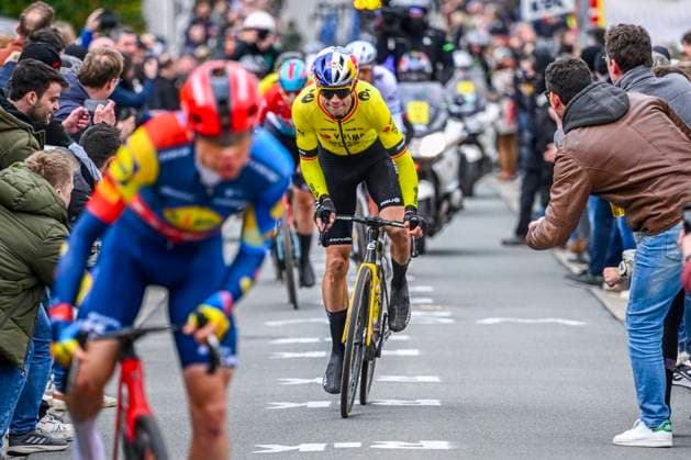 Omloop Het Nieuwsblad 2024 Cycling Race Ninove, Belgium - February 24 : Van Aert Wout (BEL) of Team Visma Lease a Bike in action during the Men Elite UCI World Tour 79th Flanders Classics Omloop Het Nieuwsblad cycling race with start in Ghent and finish in Ninove on February 24, 2024 in Ninove, Belgium, 24 02 2024 ( Motordriver Kenny Verfaillie - Ninove Belgium  Copyright: xVincentxKalutx