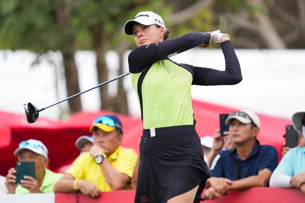 Honda LPGA, Golf Damen Thailand 2024 - Round 3 Esther Henseleit of Germany is playing her tee shot during the third round of the Honda LPGA Thailand 2024 at Siam Country Club Old Course in Chonburi, Thailand, on February 24, 2024. Chonburi Thailand  Copyright: xVachiraxVachirax originalFilename:kalong-hondalpg240222_npuQl.jpg