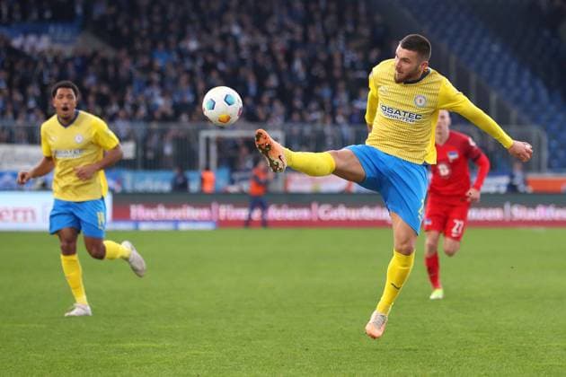 Braunschweig vs Berlin, 2 BL Braunschweig, 24 02 2024, FOOTBALL Eintracht Braunschweig vs Hertha BSC Berlin, 2 BL, Season 2023 24 Hasan Kurucay Eintracht Braunschweig Braunschweig