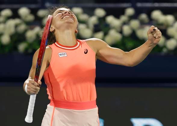 Jasmine Paolini cheers after the victory, jubilation, joy, emotion final, final match, Dubai Duty Free Tennis Championships, Dubai, U A E Tennis Dubai Tennis Championships 2024 WTA Dubai Duty Free Tennis Stadium Dubai United Arab Emirates 24 February 2024 Copyright: xJuergenxHasenkopfx
