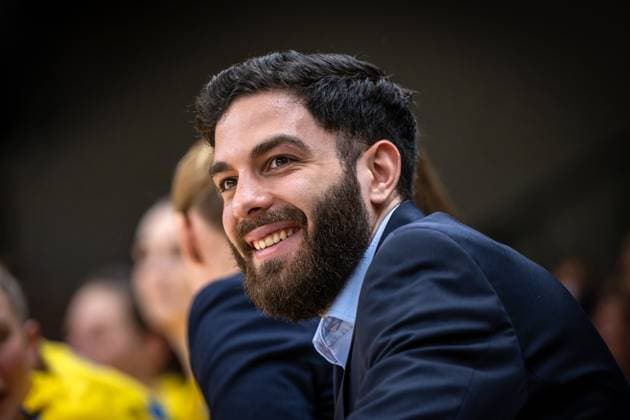 Basketball Berlin 24 02 2024 Season 2023 2024 1 Bundesliga DBBL Alba Berlin Saarlouis Royals Assistant coach Youssef Jaroudi