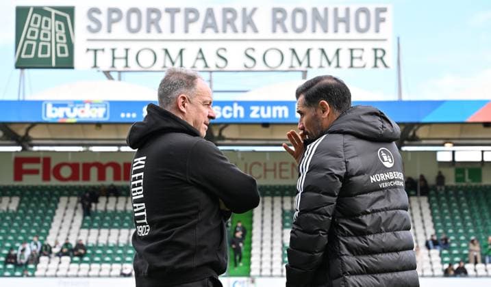 25 02 2024 Soccer Season 2023 2024 2 Soccer Bundesliga 23 Matchday SpVgg Greuther Fürth Kleeblatt 1 FC Nürnberg FCN Club Derby Frankenderby Sportfoto Zink xwoxzix DFL regulations prohibit any use of photographs as image sequences and or quasi video only for editorial use Alexander Zorniger Trainer SpVgg Greuther Fürth Cristian Fiel Trainer 1 FC Nürnberg FCN before start of match