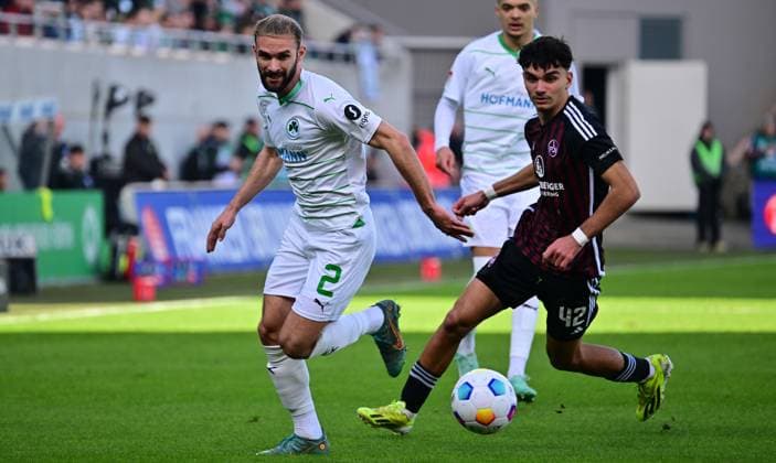 25 02 2024 Soccer Season 2023 2024 2 Soccer Bundesliga 23 Matchday SpVgg Greuther Fürth Kleeblatt 1 FC Nürnberg FCN Club Derby Frankenderby Sportfoto Zink xwoxzix DFL regulations prohibit any use of photographs as image sequences and or quasi video only for editorial use Simon Asta 2, SpVgg Greuther Fürth Can Yilmaz Uzun 42, 1 FC Nürnberg FCN