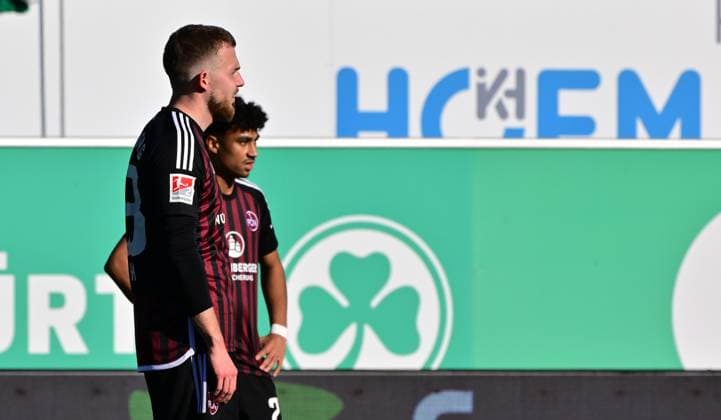 25 02 2024 Soccer Season 2023 2024 2 Soccer Bundesliga 23 Matchday SpVgg Greuther Fürth Kleeblatt 1 FC Nürnberg FCN Club Derby Frankenderby Sportfoto Zink MeZi xmexzix DFL regulations prohibit any use of photographs as image sequences and or quasi video only for editorial use Jannes Kilian Horn 38, 1 FC Nürnberg FCN Nathaniel Brown 27, 1 FC Nürnberg FCN disappointed Disappointment
