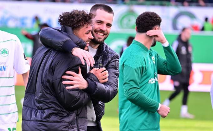 25 02 2024 Soccer Season 2023 2024 2 Soccer Bundesliga 23 Matchday SpVgg Greuther Fürth Kleeblatt 1 FC Nürnberg FCN Club Derby Frankenderby Sportfoto Zink xwoxzix DFL regulations prohibit any use of photographs as image sequences and or quasi video only for editorial use Armindo Sieb 30, SpVgg Greuther Fürth Niko Gießelmann Giesselmann 17, SpVgg Greuther Fürth Jubel Freude nach Spielende