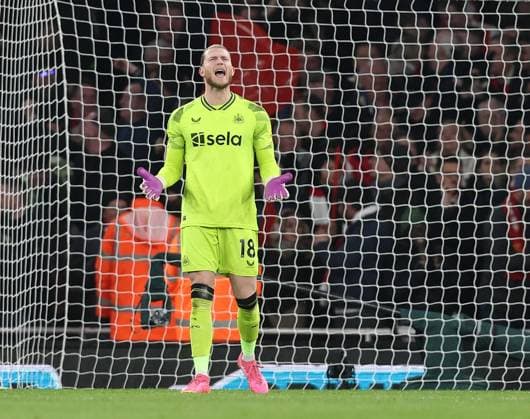 London, England, 24th February 2024. Loris Karius of Newcastle United looks on dejected during the Premier League match at the Emirates Stadium, London. Picture credit should read: David Klein Sportimage EDITORIAL USE ONLY. No use with unauthorised audio, video, data, fixture lists, club league logos or live services. Online in-match use limited to 120 images, no video emulation. No use in betting, games or single club league player publications. SPI-2961-0017
