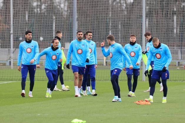 DEU, DFL, 2 FBL Hertha BSC, Training, 26 02 2024, Sportforum, Berlin, DEU, DFL, 2 FBL Hertha BSC, Training, im Bild Hertha Spielerkreis, DFL regulations prohibit any use of Photographs as image sequences and or quasi video Foto Juergen Engler nordphoto GmbH nordphotoxGmbHx xEngler nph00076