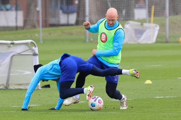 DEU, DFL, 2 FBL Hertha BSC, Training, 26 02 2024, Sportforum, Berlin, DEU, DFL, 2 FBL Hertha BSC, Training, im Bild Toni Leistner Hertha BSC Berlin 37 , Jeremy Dudziak Hertha BSC Berlin 19 DFL regulations prohibit any use of Photographs as image sequences and or quasi video Foto Juergen Engler nordphoto GmbH nordphotoxGmbHx xEngler nph00076