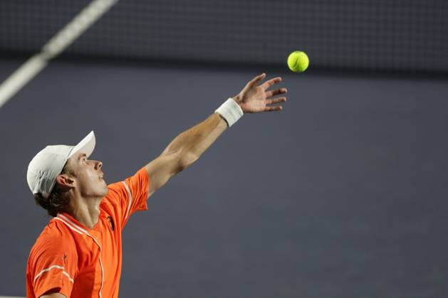 (240227) -- ACAPULCO, Feb. 27, 2024 -- Alex De Minaur of Australia serves during the men s singles first round match between Alex De Minaur of Australia and Taro Daniel of Japan at the 2024 ATP, Tennis Herren Mexican Open tennis tournament in Acapulco, Mexico, Feb. 26, 2024. (Photo by Xinhua) (SP)MEXICO-ACAPULCO-TENNIS-MEXICAN OPEN FranciscoxCanedo 
