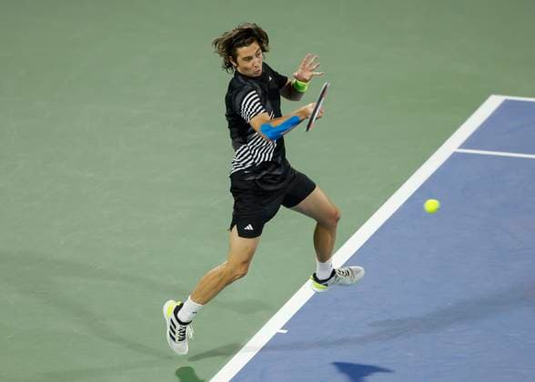 Alexander Shevchenko, Dubai Duty Free Tennis Championships, Dubai, U A E Tennis Dubai Tennis Championships 2024 ATP Dubai Duty Free Tennis Stadium Dubai United Arab Emirates 27 February 2024 Copyright: xJuergenxHasenkopfx