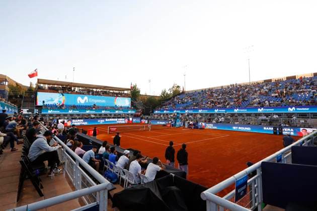 Tenis, Cristian Garin vs Tomas Barrios Vera El estadio es fotografiada en el ATP, Tennis Herren 250 de Santiago 2024 en el Club San Carlos de Apoquindo en Santiago, Chile. 27 02 2024 Felipe Zanca Photosport Tennis, Cristian Garin vs Tomas Barrios Vera The Stadium is photographed at the ATP 250 Santiago 2024 at Club San Carlos de Apoquindo in Santiago, Chile. 27 02 2024 Felipe Zanca Photosport Cristian Garin vs Tomas Barrios Vera, ATP 250 Santiago 2024