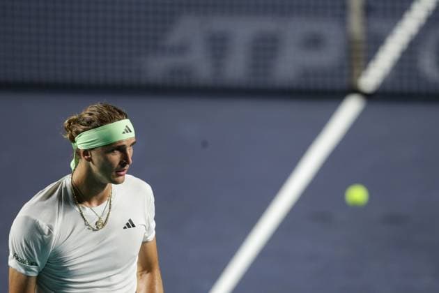 (240228) -- ACAPULCO, Feb. 28, 2024 -- Alexander Zverev of Germany reacts during the men s singles first round match between Daniel Altmaier and Alexander Zverev of Germany at the 2024 ATP, Tennis Herren Mexican Open tennis tournament in Acapulco, Mexico, Feb. 27, 2024. (Photo by Xinhua) (SP)MEXICO-ACAPULCO-TENNIS-ATP-MEXICAN OPEN FranciscoxCanedo 