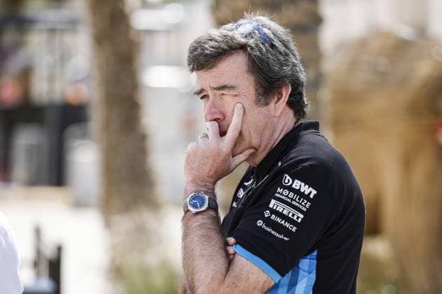 FAMIN Bruno (fra), Team Principal of Alpine F1 Team, portrait during the Formula 1 Gulf Air Bahrain Grand Prix 2024, 1st round of the 2024 FIA Formula One World Championship, WM, Weltmeisterschaft from February 29 to March 2, 2024 on the Bahrain International Circuit, in Sakhir, Bahrain - F1 - BAHRAIN GRAND PRIX 2024 DPPI Panoramic  240228_R01BAHRAIN__BR39995