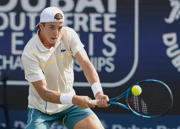 Arthur Cazaux FRA , Dubai Duty Free Tennis Championships, Dubai, U A E Tennis Dubai Tennis Championships 2024 ATP Dubai Duty Free Tennis Stadium Dubai United Arab Emirates 28 February 2024 Copyright: xJuergenxHasenkopfx