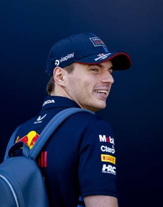 BAHRAIN - Max Verstappen (Red Bull Racing) at the Bahrain International Circuit in the Sakhir desert area prior to the Bahrain Grand Prix. ANP REMKO DE WAAL Previews 2024 2025 xVIxANPxSportx xxANPxIVx 492358170 originalFilename: 492358170.jpg