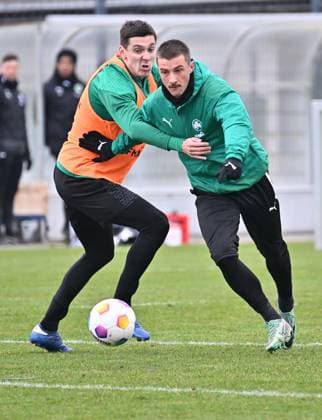 28 02 2024 Soccer 2 Bundesliga Season 2023 2024 SpVgg Greuther Fürth Fuerth Kleeblatt Training xwoxzix Damian Michalski 4, SpVgg Greuther Fürth Lukas Petkov 16, SpVgg Greuther Fürth