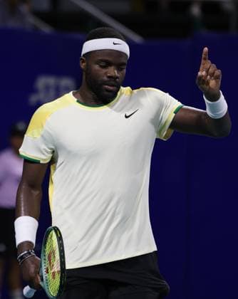 (240229) -- ACAPULCO, Feb. 29, 2024 -- Frances Tiafoe of the United States reacts during the men s singles second round match between Frances Tiafoe of the United States amd Dominik Koepfer of Germany at the 2024 ATP, Tennis Herren Mexican Open tennis tournament in Acapulco, Mexico, Feb. 28, 2024. ) (SP)MEXICO-ACAPULCO-TENNIS-ATP-MEXICAN OPEN LixMengxin 