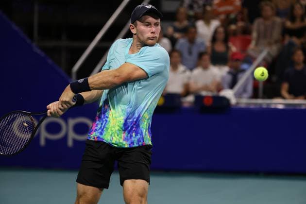 (240229) -- ACAPULCO, Feb. 29, 2024 -- Dominik Koepfer of Germany hits a return during the men s singles second round match between Frances Tiafoe of the United States amd Dominik Koepfer of Germany at the 2024 ATP, Tennis Herren Mexican Open tennis tournament in Acapulco, Mexico, Feb. 28, 2024. ) (SP)MEXICO-ACAPULCO-TENNIS-ATP-MEXICAN OPEN LixMengxin 