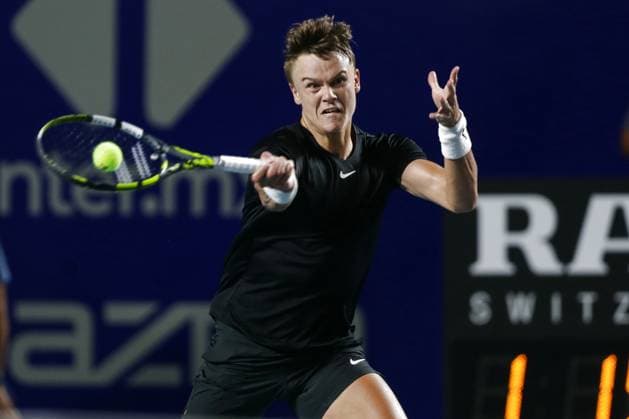 Sport Bilder des Tages (240301) -- ACAPULCO, March 1, 2024 -- Holger Rune of Denmark returns a shot during the men s singles quarterfinal match between Holger Rune of Denmark and Dominik Koepfer of Germany at the 2024 ATP, Tennis Herren Mexican Open tennis tournament in Acapulco, Mexico, Feb. 29, 2024. (Photo by Xinhua) (SP)MEXICO-ACAPULCO-TENNIS-ATP-MEXICAN OPEN-QUARTERFINAL FranciscoxCanedo 