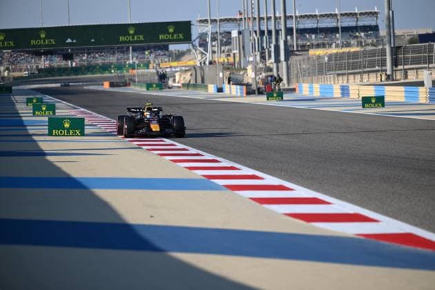 March 1, 2024, Sakhir, Bahrain: MAX VERSTAPPEN (NED) of Oracle Red Bull Racing 1 racing during FP3 during the Formula 1 Bahrain Grand Prix. Sakhir Bahrain - ZUMAb177 0418825115st Copyright: xTaidghxBarronx