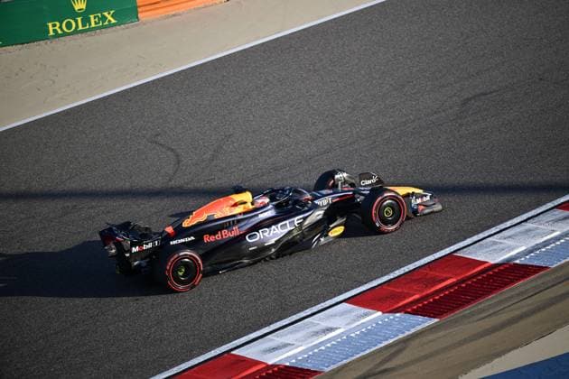 March 1, 2024, Sakhir, Bahrain: MAX VERSTAPPEN (NED) of Oracle Red Bull Racing 1 racing during FP3 during the Formula 1 Bahrain Grand Prix. Sakhir Bahrain - ZUMAb177 0418827611st Copyright: xTaidghxBarronx