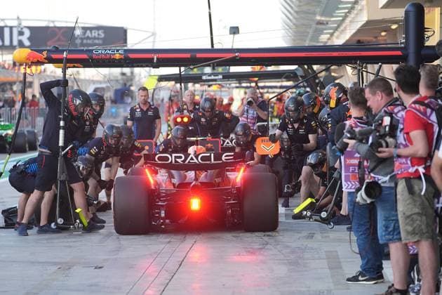 Formula 1 Gulf Air Bahrain Grand Prix 2024 01 03 2024, Bahrain International Circuit, Sakhir, Formula 1 Gulf Air Bahrain Grand Prix 2024 ,in the picture Sergio Perez MEX , Oracle Red Bull Racing nordphotoxGmbHx xBratic nph00250