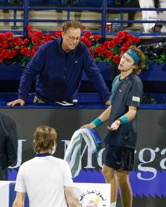 Andrey Rublev is disqualified by supervisor Roland Herfel, Dubai Duty Free Tennis Championships, Dubai, U A E Tennis Dubai Tennis Championships 2024 ATP Dubai Duty Free Tennis Stadium Dubai United Arab Emirates 1 March 2024 Copyright: xJuergenxHasenkopfx
