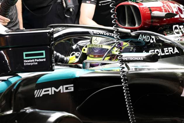 Formula 1 GP Bahrain Friday 01 03 2024 Lewis Hamilton 44, Mercedes AMG Petronas F1 Team Formula 1 GP Bahrain Friday 01 03 2024 Copyright: xBEAUTIFULxSPORTS Erlhofx