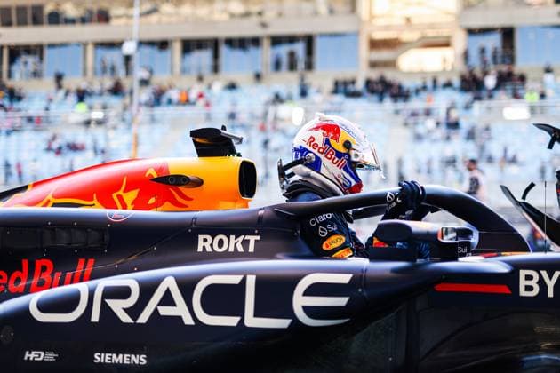 VERSTAPPEN Max (ned), Red Bull Racing RB20, portrait during the Formula 1 Gulf Air Bahrain Grand Prix 2024, 1st round of the 2024 FIA Formula One World Championship, WM, Weltmeisterschaft from February 29 to March 2, 2024 on the Bahrain International Circuit, in Sakhir, Bahrain - F1 - BAHRAIN GRAND PRIX 2024 DPPI Panoramic  240301_R01_BAHRAIN_AV6_9559