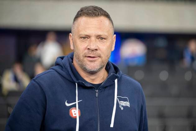 Pal Dardai Hertha BSC Berlin, Coach Football 2 Bundesliga, Season 2023 2024, 24 Matchday, Hertha BSC Holstein Kiel on 01 03 2024 at the Olympiastadion in Berlin Important notice According to the regulations of the DFL German Football League or the DFB German Football Association, it is prohibited to use or have used photographs taken in the stadium and or of the match in the form of sequential images and or video-like photo series Foto Kirchner Media TH Copyright: xKirchner-Media THx