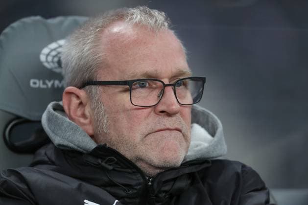 01 03 2024, xtgx, Soccer 2 Bundesliga, Hertha BSC Berlin Holstein Kiel emspor, v l Uwe Stoever Kiel, Managing Director Sport DFL DFB REGULATIONS PROHIBIT ANY USE OF PHOTOGRAPHS as IMAGE SEQUENCES and or QUASI VIDEO Berlin