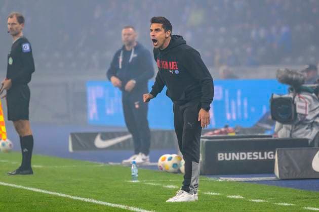 Marcel Rapp Holstein Kiel, Coach , Hertha BSC Holstein Kiel, 2 Bundesliga, Football, DFB, Season 2023 2024, 24 Matchday, Olympia Stadion Berlin, DFB DFL REGULATIONS PROHIBIT ANY USE OF PHOTOGRAPHS AS IMAGE SEQUENCES AND OR QUASI VIDEO, 01 03 2024, Photo HMB Media Uwe Koch Copyright: HMBxMedia UwexKoch