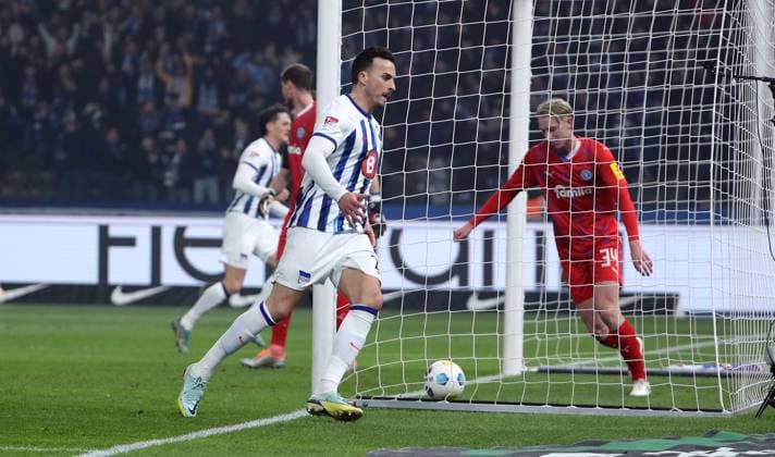 Haris Tabakovic cheers after 1 0 joy emotion jubilation Sport Football Soccer DFL 2 Bundesliga Men 24 Matchday Season 2023 2024 01 03 2024 Hertha BSC Berlin vs Holstein Kiel DFL regulations prohibit any use of photographs as image sequences and or quasi video
