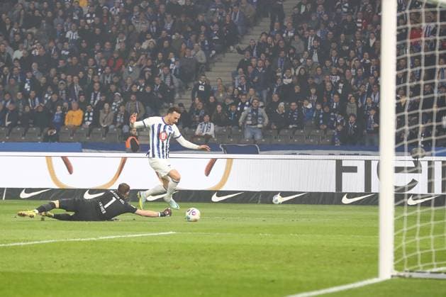 01 03 2024, xtgx, Soccer 2 Bundesliga, Hertha BSC Berlin Holstein Kiel emspor, v l Goal for 1 0 by Haris Tabakovic Hertha, 25 DFL DFB REGULATIONS PROHIBIT ANY USE OF PHOTOGRAPHS as IMAGE SEQUENCES and or QUASI VIDEO Berlin