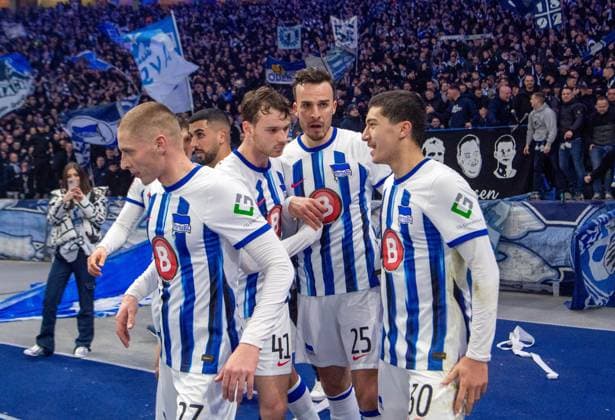 Soccer, Men, Season 2023 2024, 2 Bundesliga 24 Matchday , Hertha BSC Holstein Kiel, f l Palko Dardai Hertha BSC , Aymen Barkok Hertha BSC , Pascal Klemens Hertha BSC , Haris Tabakovic Hertha BSC , Ibrahim Maza Hertha BSC , Celebration after goal to 1 0, 01 03 2024, Copyright: xSebastianxRäppold MatthiasxKochx