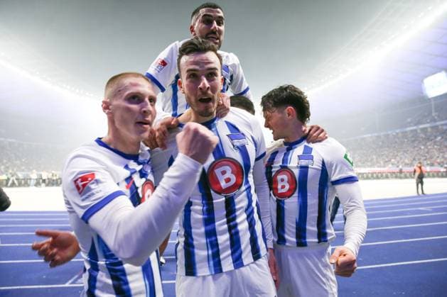 01 03 2024, xtgx, Fußball 2 Bundesliga, Hertha BSC Holstein Kiel emspor, v l Haris Tabakovic Hertha, 25 Jubel, Torjubel, jubelt ueber das Tor, celebrate the goal, celebration DFL DFB REGULATIONS PROHIBIT ANY USE OF PHOTOGRAPHS as IMAGE SEQUENCES and or QUASI VIDEO Berlin