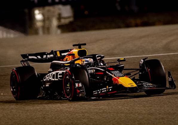 BAHRAIN - Max Verstappen (Red Bull Racing) during qualifying at the Bahrain International Circuit in the Sakhir desert area ahead of the Bahrain Grand Prix. ANP REMKO DE WAAL Qualifying 2024 2025 xVIxANPxSportx xxANPxIVx 492542700 originalFilename: 492542700.jpg