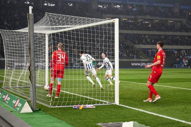 Goal for 1 0 by Haris Tabakovic Hertha BSC, 25 , GER, Hertha BSC vs Holstein Kiel, Soccer Men, 2 Bundesliga, Season 2023 2024, 24 Matchday, 01 03 2024 DFL REGULATIONS PROHIBIT ANY USE OF PHOTOGRAPHS AS IMAGE SEQUENCES AND OR QUASI VIDEO GER, Hertha BSC vs Holstein Kiel, Soccer Men, 2 Bundesliga, Season 2023 2024, 24 Matchday, 01 03 2024 Berlin Copyright: xEibner-Pressefotox xClaudiusxRaux EP_CRH