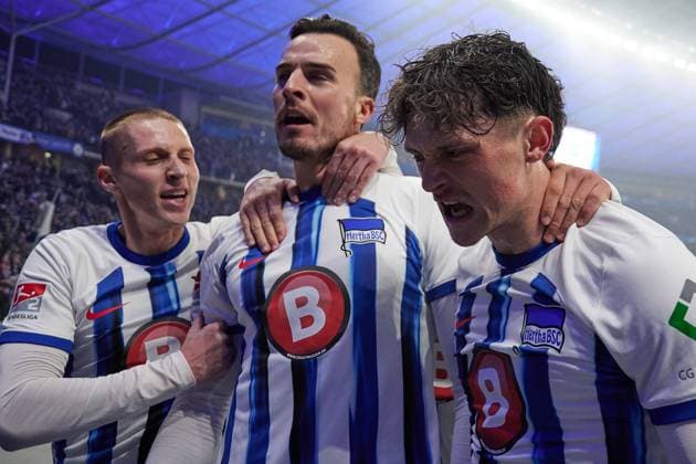 Goal for 1 0 by Haris Tabakovic Hertha BSC, 25 , Hertha BSC Berlin, cheers, Fabian Reese Hertha BSC, 11 , GER, Hertha BSC vs Holstein Kiel, Soccer Men, 2 Bundesliga, Season 2023 2024, Matchday 24, 01 03 2024 DFL REGULATES PROHIBIT ANY USE OF PHOTOGRAPHS AS IMAGE SEQUENCES AND OR QUASI VIDEO GER, Hertha BSC vs Holstein Kiel, Soccer men, 2 Bundesliga, Season 2023 2024, 24 Matchday, 01 03 2024 Berlin Copyright: xEibner-Pressefotox xClaudiusxRaux EP_CRH
