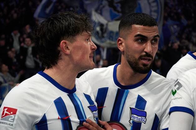 Goal for 1 0 by Haris Tabakovic Hertha BSC, 25 , Hertha BSC Berlin, cheers, Fabian Reese Hertha BSC, 11 , Aymane Barkok Hertha BSC, 18 , GER, Hertha BSC vs Holstein Kiel, Soccer Men, 2 Bundesliga, Season 2023 2024, 24 Matchday, 01 03 2024 DFL REGULATES PROHIBIT ANY USE OF PHOTOGRAPHS AS IMAGE SEQUENCES AND OR QUASI VIDEO GER, Hertha BSC vs Holstein Kiel, Mens football, Bundesliga 2, Season 2023 2024, 24 Matchday, 01 03 2024 Berlin Copyright: xEibner-Pressefotox xClaudiusxRaux EP_CRH