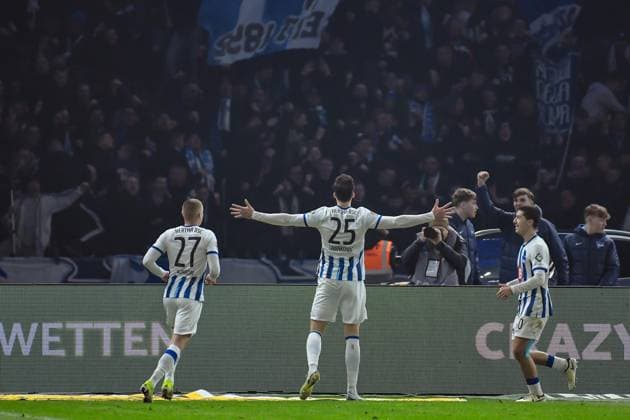 Soccer 2 Bundesliga, Hertha BSC Holstein Kiel 01 03 2024, xdanx, Soccer 2 Bundesliga, Hertha BSC Holstein Kiel, v l Palko Dardai Hertha BSC 27 ,Cheering after the 2 0 by Haris Tabakovic Hertha BSC 25 ,Ibrahim Maza Hertha BSC 30 DFL DFB REGULATIONS PROHIBIT ANY USE OF PHOTOGRAPHS as IMAGE SEQUENCES and or QUASI VIDEO Photo Daniel Lakomski Mix1 Berlin Olympiastadion Berlin Berlin Germany EN Copyright: xDanielxLakomskix