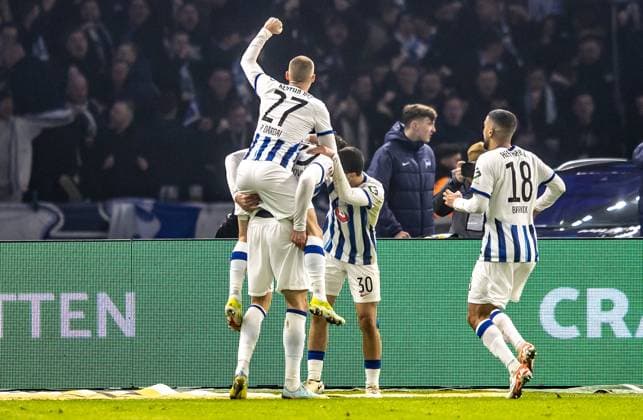 Berlin, 01 03 2024, Soccer, 2 Bundesliga, Matchday 24, Hertha BSC Holstein Kiel, Olympiastadion Berlins Haris Tabakovic 2 v l celebrates after his goal to 2 0 with teammates DFL regulations and DFB regulations prohibit any use of photographs as image sequences and or quasi video, Foto Andreas Gora Hertha BSC Holstein Kiel