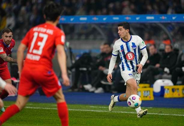Germany, Berlin, 01 03 2024, Olympic Stadium, Hertha BSC vs Holstein Kiel 2 Bundesliga, Ibrahim Maza Hertha Berlin controls the ball Berlin Olympic Stadium Berlin Germany eu-images-659